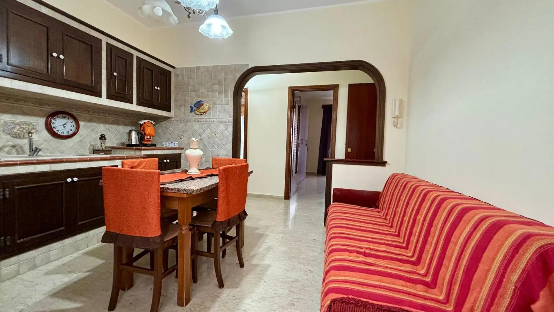Tre Sorelle Apartment Palermo 0*,  Italy
